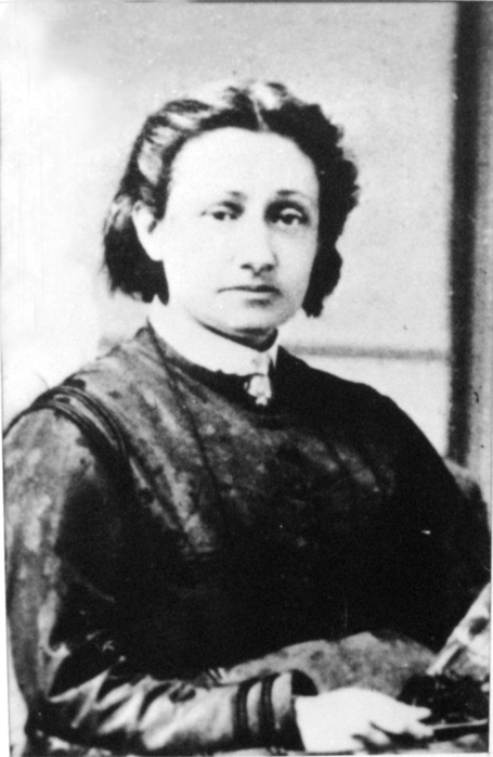 Проте після реєстрації другого шлюбу, що стала можливою після смерті в 1853 році в Парижі першої дружини, Огарьов в 1856 році остаточно покинув Росію
