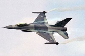 Літак типу F-16 (Фото: ЧТК)   Чехія поки використовує винищувачі радянського виробництва МіГ-21