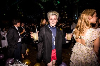 Мне нужно гармонично вписаться