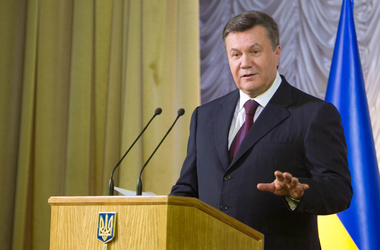 24 вересня 2012, 10:07 Переглядів:   Янукович починає свій візит в США