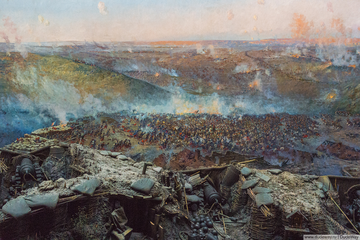 У момент прориву Французів генерал відважно пішов в атаку з севського полком