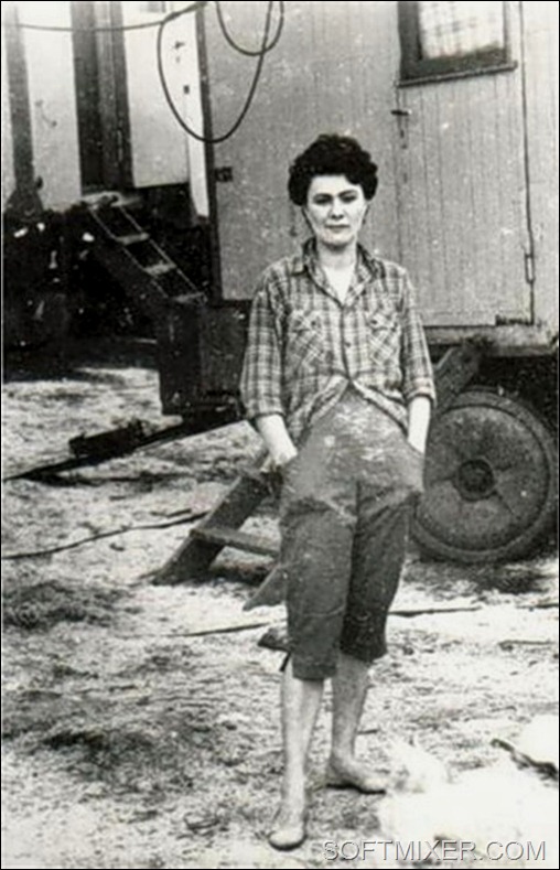 Дружина Мілаєва померла при пологах, і, цілком можливо, дуже чуйна донька вже став видним партійно-радянським працівником Леоніда Брежнєва захопилася імпозантним чоловіком з трагічною особистої долею