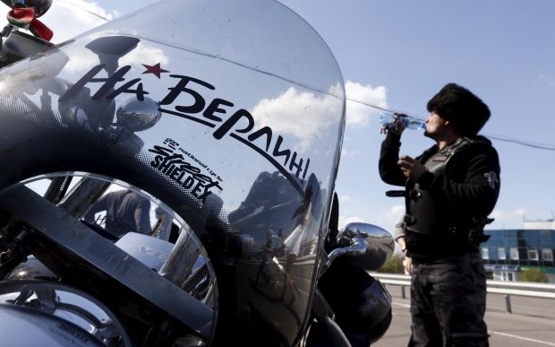 За допомогою розлюченого молоді Кремль намагається проводити приховані операції впливу в різних країнах