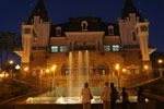 Інші цікаві місця - Україна 1,   2   ,   3   Світломузичний фонтан біля лялькового театру   Рейтинг: 8