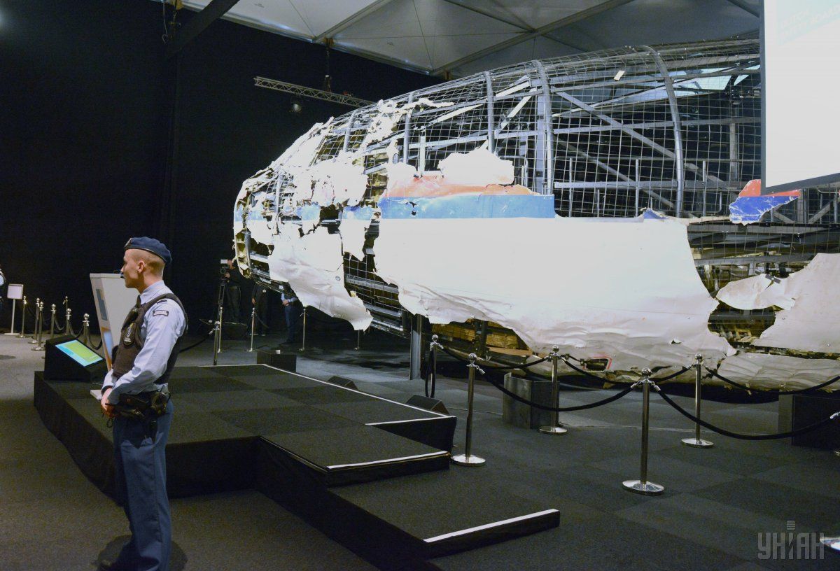 Російський дипломат заявив, що розслідування катастрофи MH17 зайшло в глухий кут, а РФ «не запросили розслідувати цей злочин»