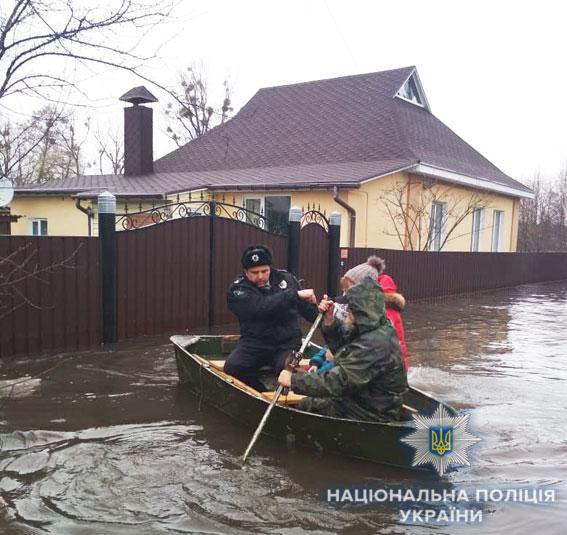 Різке підвищення рівня води в річці Охтирка призвело до підтоплення приватних домоволодінь на 11-ти вулицях міста
