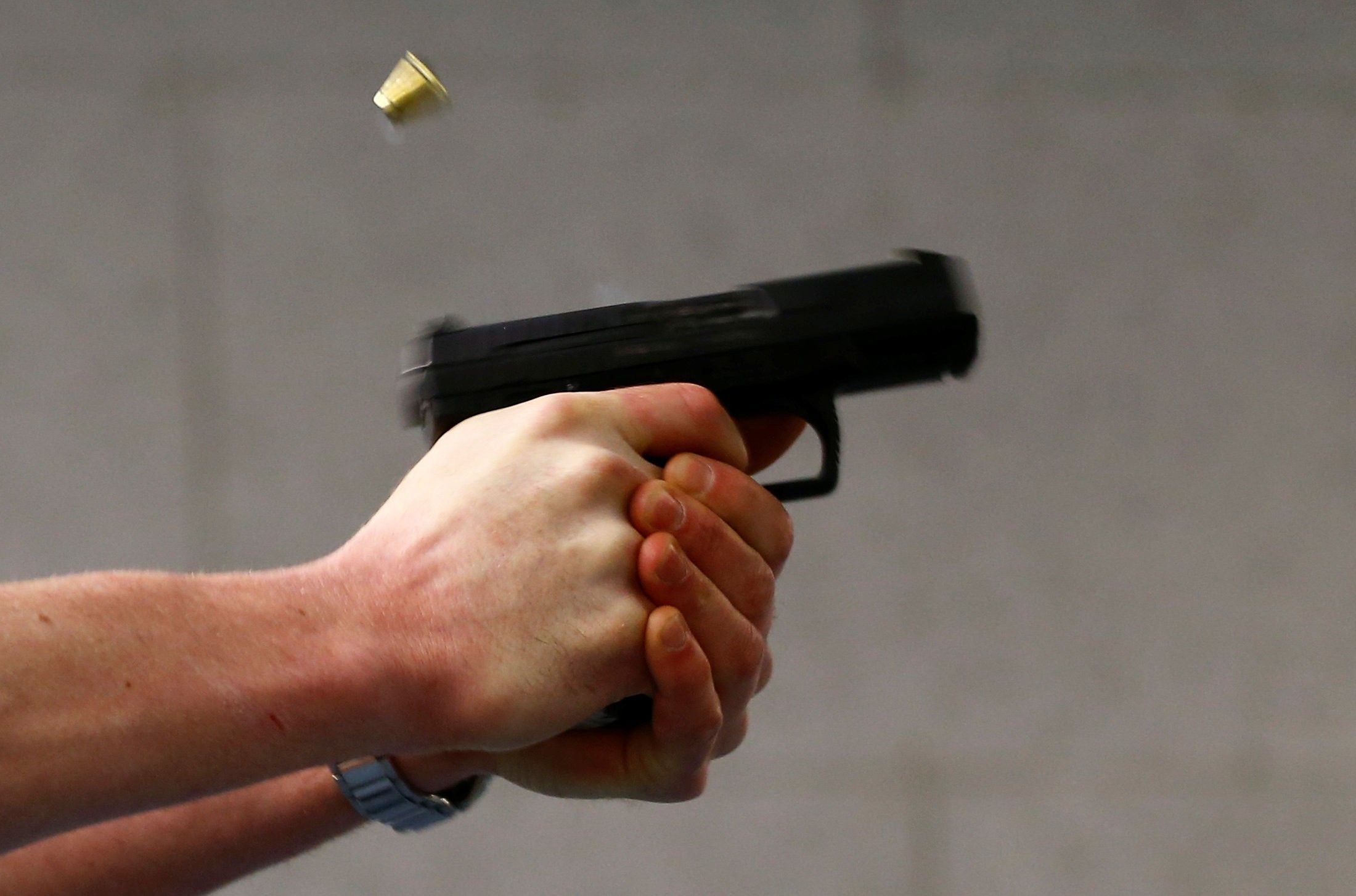 24-річний чоловік помер від двох ножових поранень і 8 кульових