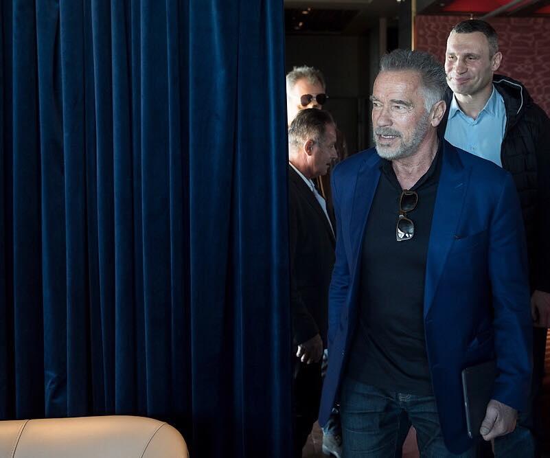 Актор вперше прибув до Києва в якості учасника на діловий форум