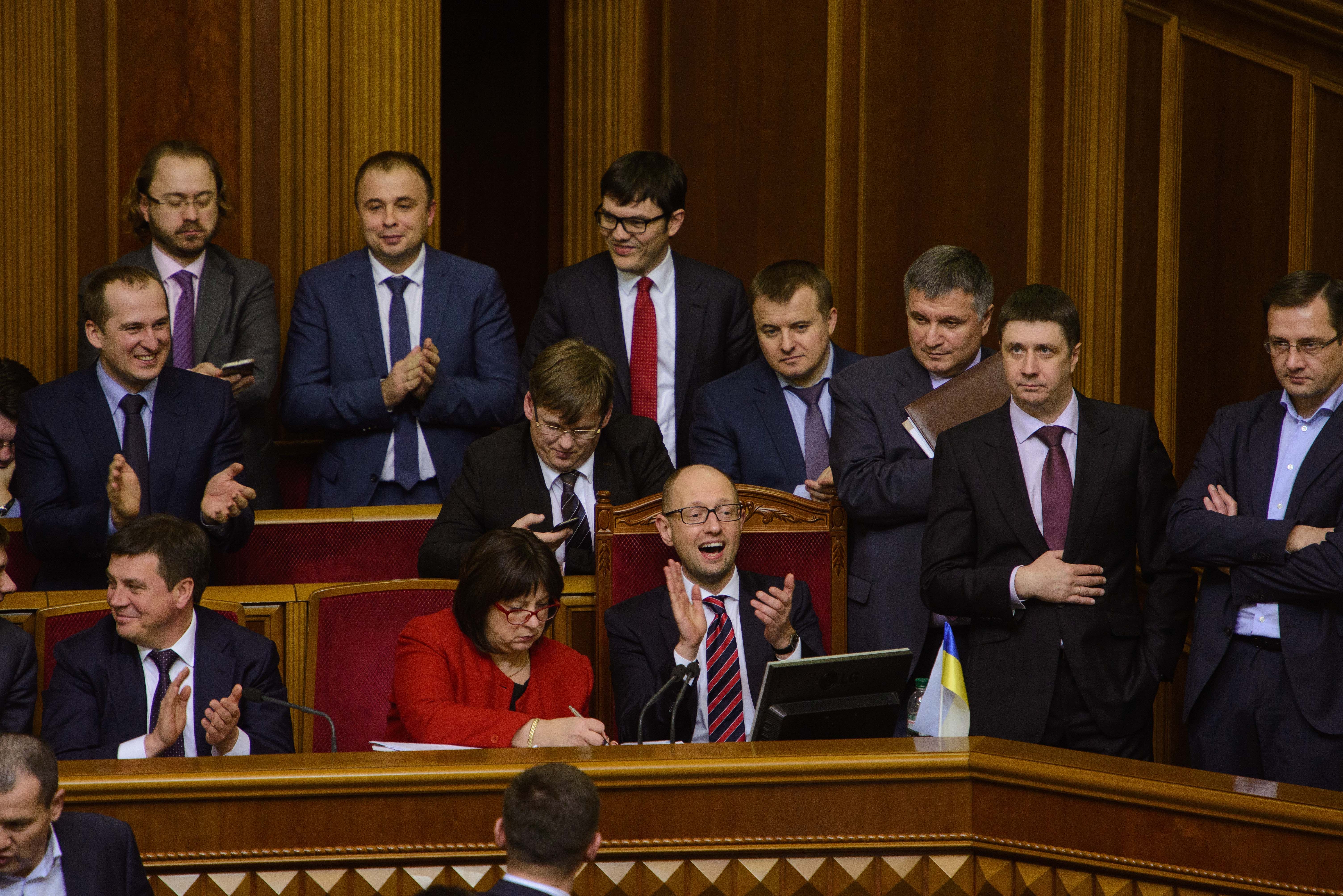 Відставка прем'єр-міністра України Арсенія Яценюка і членів Кабінету міністрів