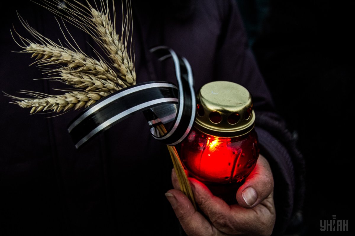 Активісти пропонували скуштувати хвойного супу, трав'яного хліба, млинців з деревної кори