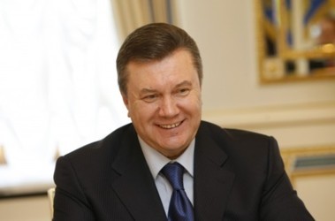 30 листопада 2010, 14:07 Переглядів:   У ПР з'ясували, що вето Януковича непроста, а часткове, фото з офіційного сайту президента