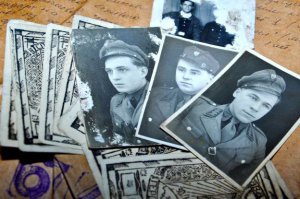 Українці повинні знати правду, якою б гіркою вона не була