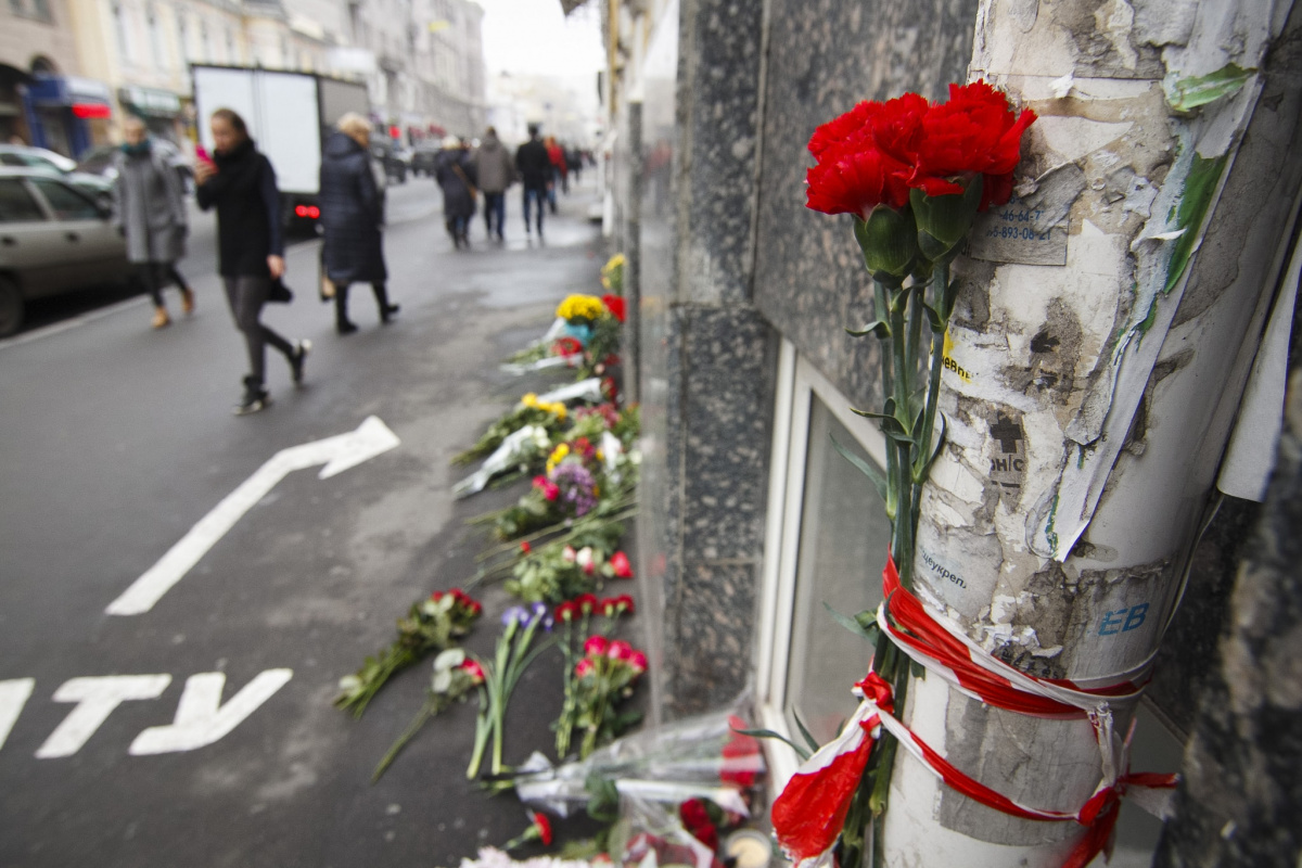 Але, здійснювати свої правопорушення вони можуть недовго - законодавчо закріплена норма про суворі покарання безвідповідального водіння швидко позбавляє їх права на свободу і управління транспортом