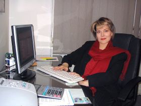 Любов Польова   Археологічні розкопки підтвердили, що вже з XII століття на території площі Республіки жили люди, про що свідчать печі зі слідами горіння, виявлені на цьому місці