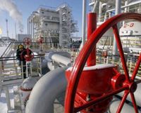 На відміну від словесного тиску з боку європейських країн, Росія мала і має набагато більше можливостей для впливу на Україну