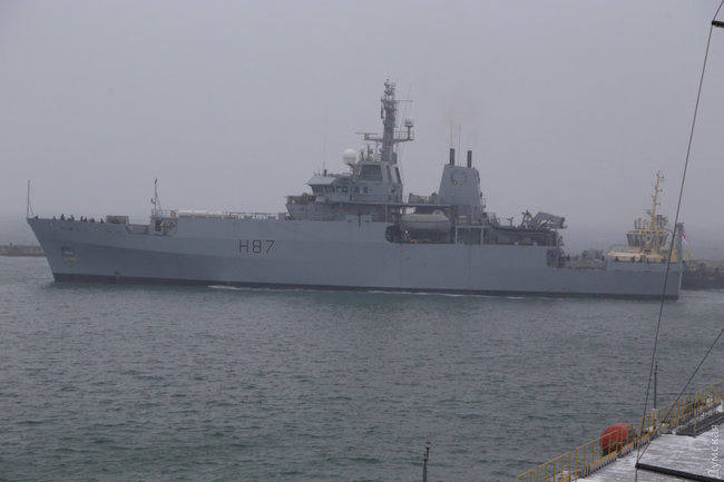 Можливо, після закінчення цього терміну HMS Echo змінить HMS Enterprise