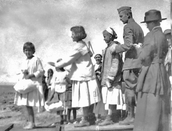 Вони не знали, що уряд звертається до всіх можливих зарубіжні інстанції, вимагаючи повернути дітей додому