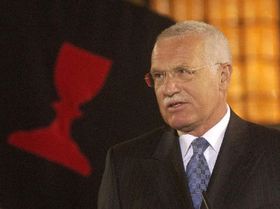 День пам'яті Яна Гуса - Вацлав Клаус, фото ЧТК   У традиційних кирило-мефодіївських урочистостях не брав участі ніхто з вищих державних чиновників