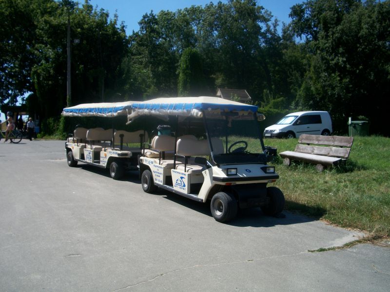 Хто хоче екскурсію, ціна персонального гіда - 120 грн