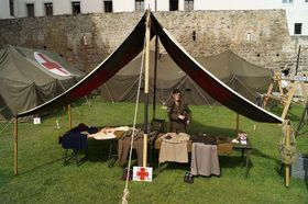 Фото: Мілош Турек, Чеське радіо - Радіо Прага   Намети, які розставлені у таборі, зроблені таким чином, що в кожній з них може розміститися від 12 до 14 військовослужбовців