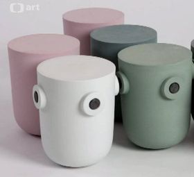 Робота Зузани Кнапковой - переможця конкурсу з цвинтарного дизайну, Фото: ЧТ   У минулому році Мартін Червени виступив одним з співініціаторів огляду-конкурсу робіт по цвинтарного дизайну, покликаного з оглядкою на різноманітність меморіальних творів минулого повернути багатогранність світу цвинтарної архітектури