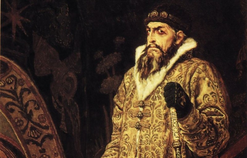 Івана Грозного прийнято згадувати, як жорстокого і неприборканого правителя, своїми діями підготував грунт для Смутного часу