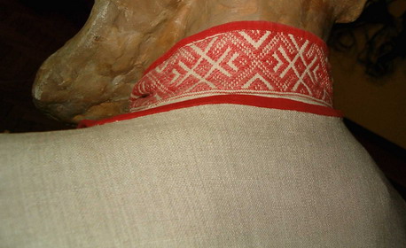 1) традиційні - кругові (воріт, пояс, рукава, поділ)