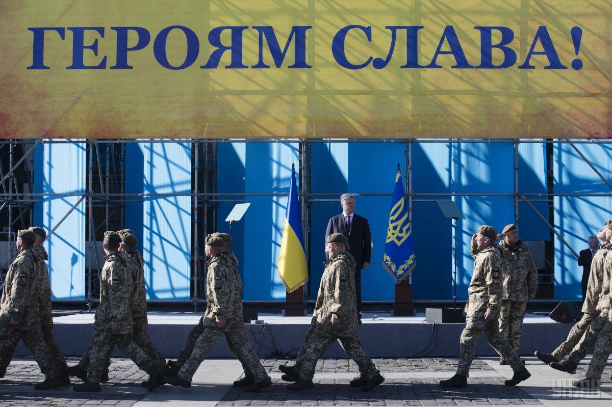 У церемонії принесення урочистої клятви взяв участь президент Петро Порошенко