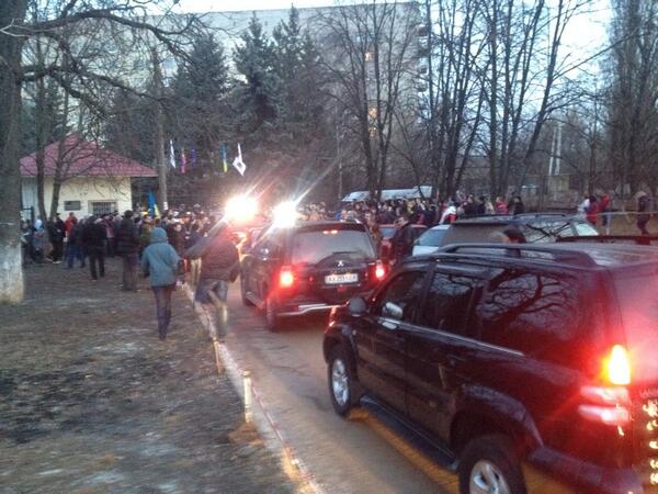 У складі групи передбачалася дочка екс-прем'єра Євгенія Тимошенко, народні депутати і захисники Тимошенко