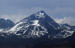 А Вы знали, что в свое время, самая высокая вершина Карпат носила название «Пик Сталина»