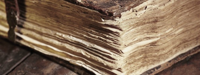 Люди століттями хотіли отримувати силу і владу якомога легше, і результатом цих бажань стали чаклунські книги   ©   www