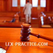 Адвокат у кримінальних справах в Донецьку покликаний відстоювати інтереси і надавати допомогу в дотриманні прав, як обвинуваченої, так і потерпілої сторін і очевидців злочину протягом усіх стадій слідства, так і під час всього судового процесу в місті Донецьк