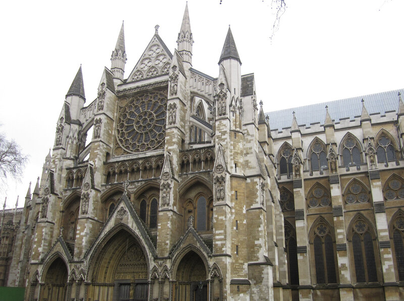 Так виглядає каплиця Генріха VII ззовні: