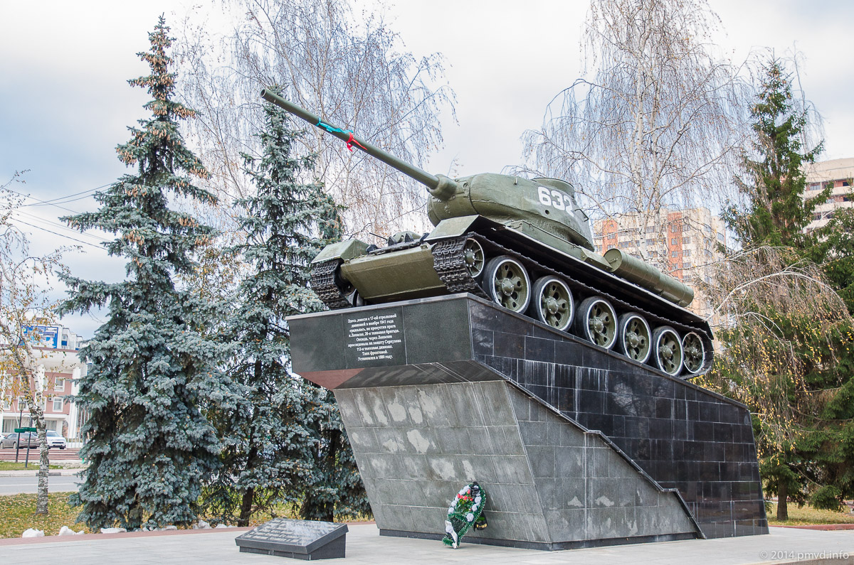 Не так давно в Чеховському районі знайшли остов збитого літака, в 2008 році в болоті був виявлений танк