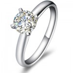 Житель Каліфорнії продав коробку з-під годинника, в якій знаходилося обручку його дружини