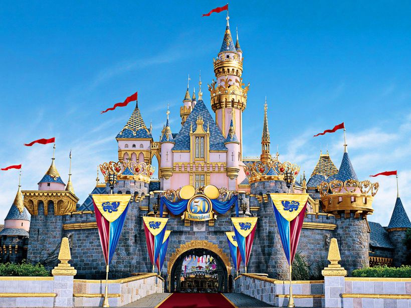 Замок зі склопластику