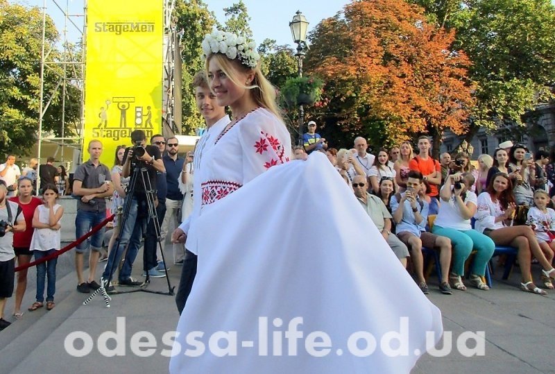 Вишиванки здавна створювалися як обереги, як джерело натхнення, вони робили життя красивішим