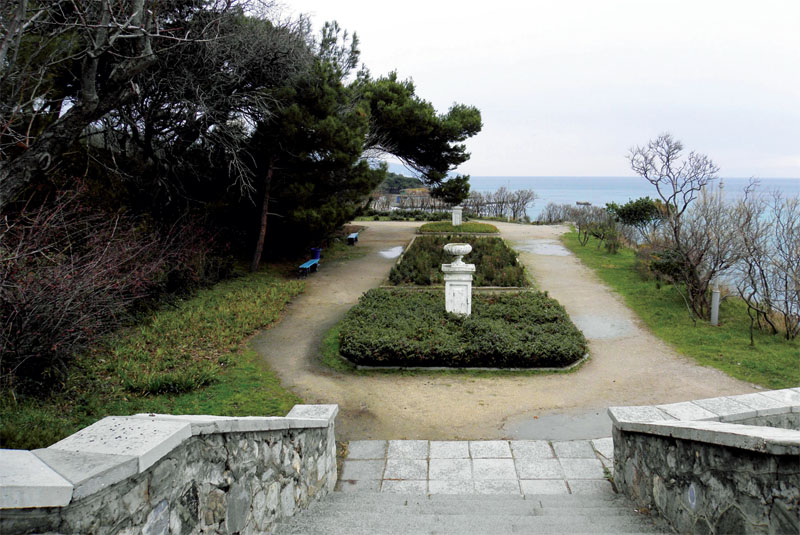 Це найпівденніший парк не тільки на території України, а й в просторі європейської частини колишнього СРСР