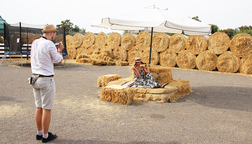 Комплекс включає сучасну ферму на тисячу корів, саму сироварню, зал для дегустації і розваги для всієї родини