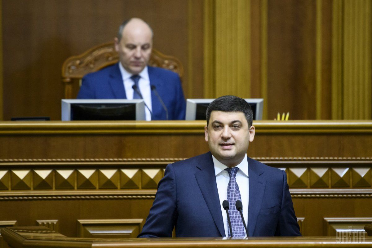 За словами прем'єра, незалежно від дати прийняття законопроекту про підвищення пенсій військовослужбовцям, пенсії всім будуть перераховані з 1 січня 2018 року