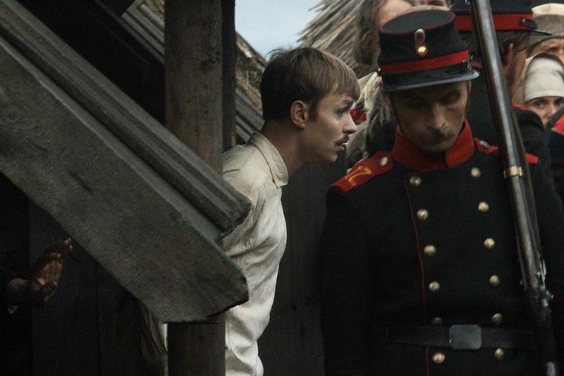 У підсумку в картині звучить електронна партитура