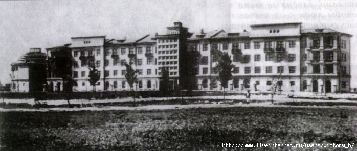 Вдень і вночі йшли кровопролитні сутички на вулицях Клінічної, Транспортної, Робочому проспекті, Калініна, Робочого класу, Жовтневої революції, Леніна, Оборони революції, 8 Березня, Комуністичної молоді