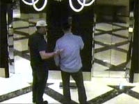 опубліковано 19/02/2010   Ізраїль відкидає звинувачення поліції Дубаю в причетності Моссаду до вбивства в Дубаї Махмуда аль-Мавхуха, одного із засновників збройного угруповання Хамас