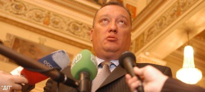 У петербурзькому відділенні Єдиної Росії повідомили, що ідеологом партійного проекту Підтримка об'єднань власників житла є секретар політради відділення, голова Законодавчих зборів Петербурга Вадим Тюльпанів