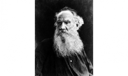 Ім'я Толстого золотими літерами вписано в аннали вітчизняної і світової культури