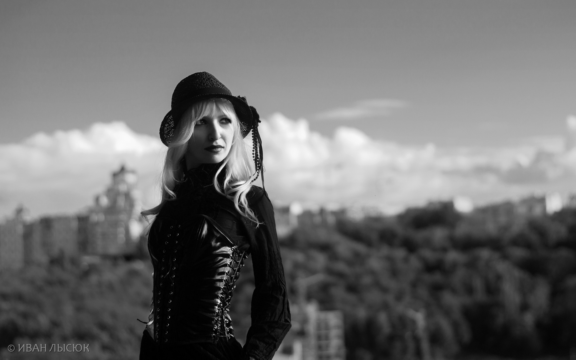 ЗАМОВИТИ фотосесії на АНДРІЇВСЬКОМУ