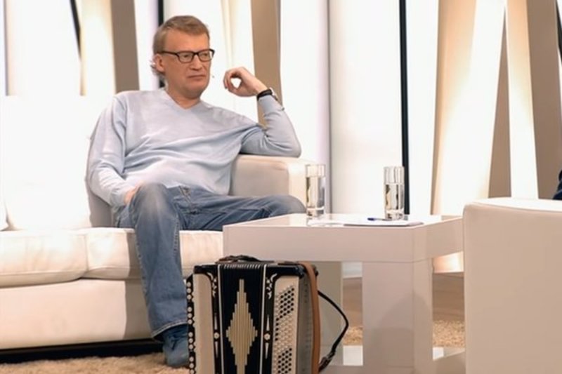 Це було б найстрашніше, і ми були вже не в тому віці », - згадує той складний час Серебряков