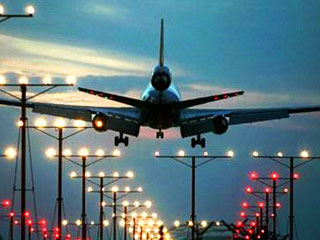 У компанії пообіцяли, що пізно вночі літак таки візьме курс на Нью-Йорк