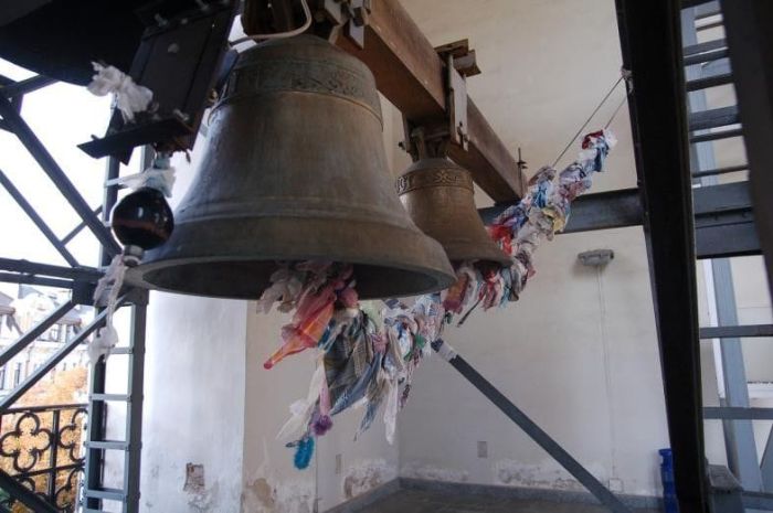 Рухаючись далі, дійшли до головної святині Київської Русі - Софійського собору