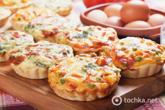 Готове заморожене тісто - відмінний варіант, якщо у тебе немає часу або бажання займатися тестом